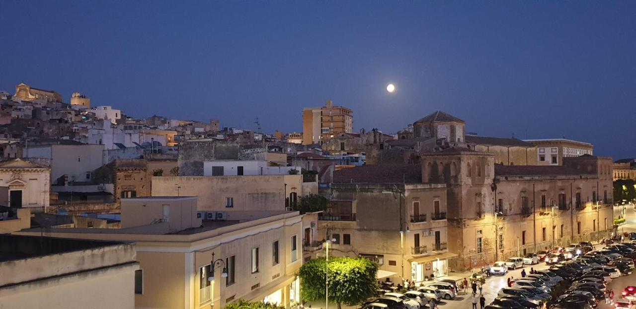 Domus Aurea Acomodação com café da manhã Sciacca Exterior foto
